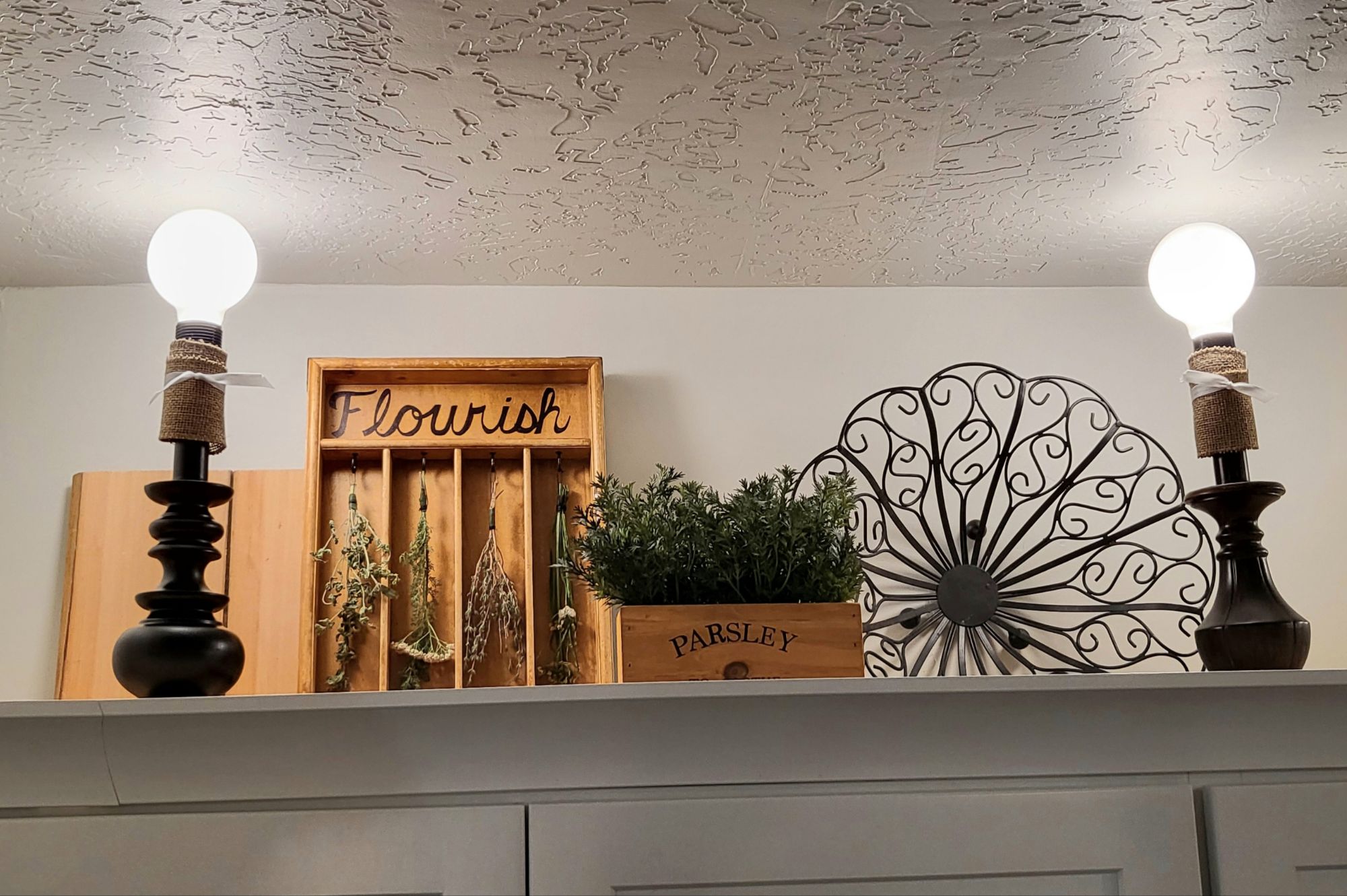 Read more about the article From Dim to Dazzling: A Luminous Kitchen Makeover