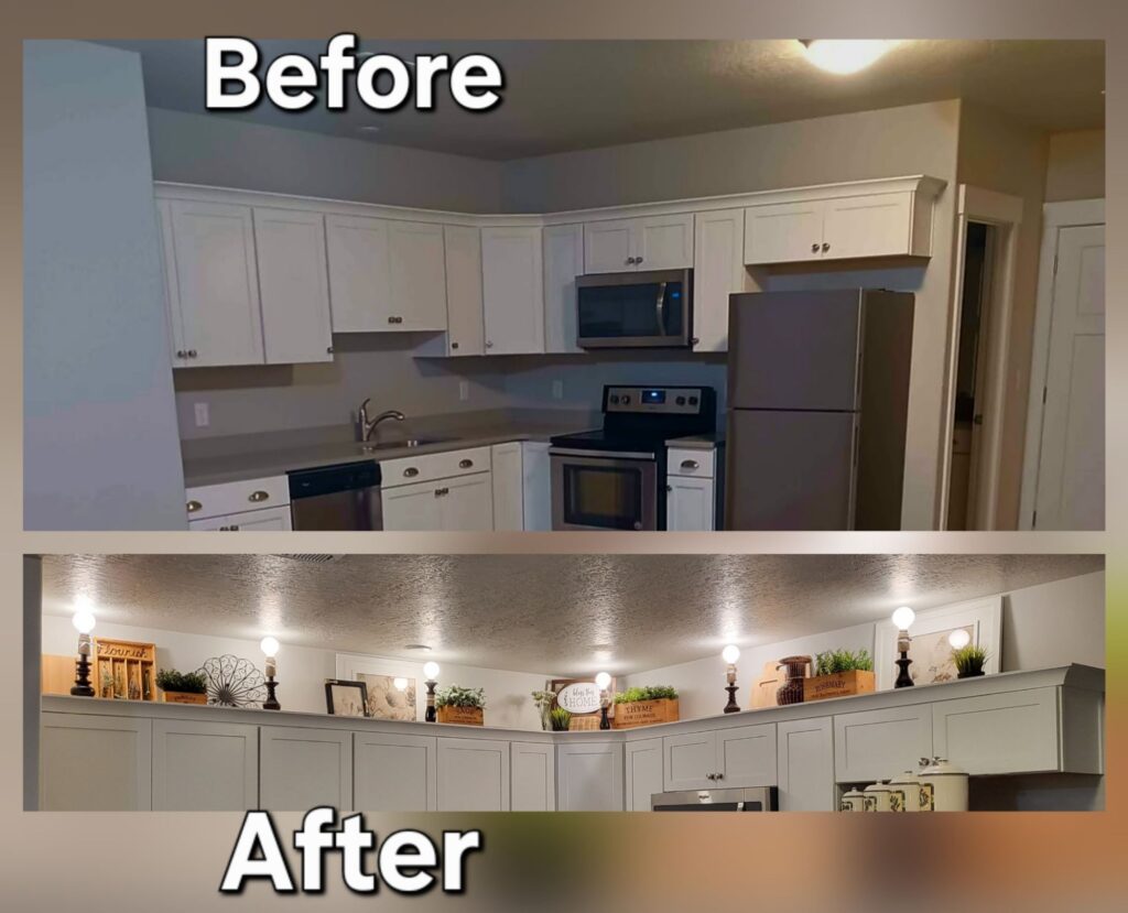 Before: Dim
After: Dazzling
A Luminous Kitchen Makeover